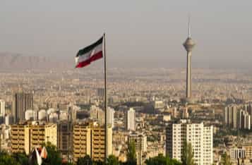 US-Iran strikes rattle Hormuz; Polymarket puts July normalization odds at 4.5%