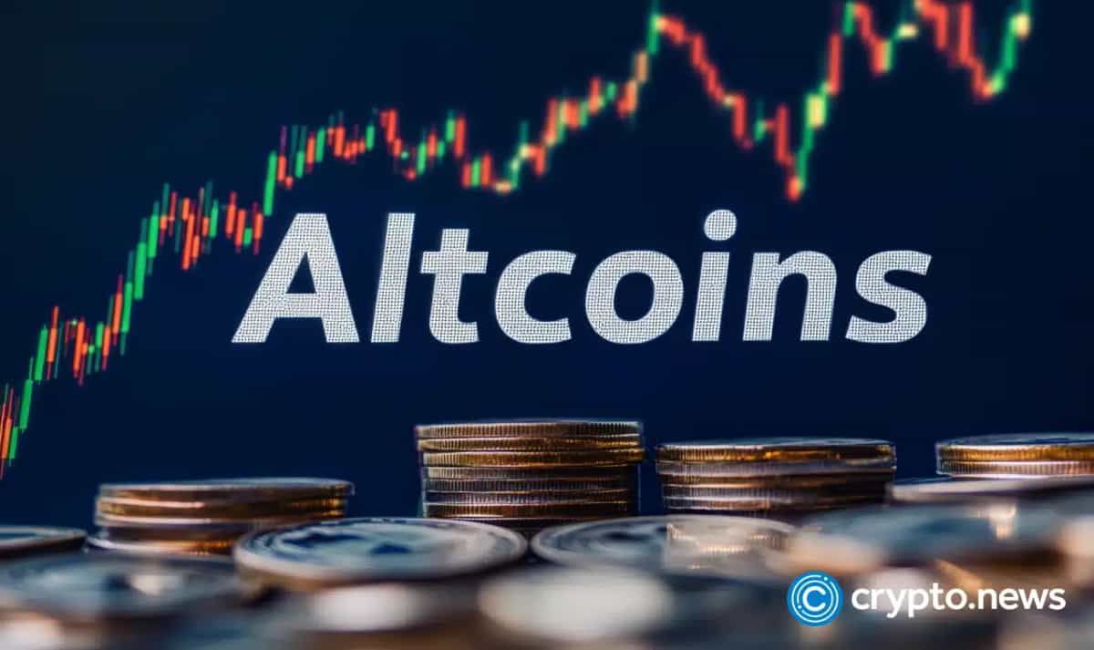 These 3 altcoins lose key support, how low can they go?
