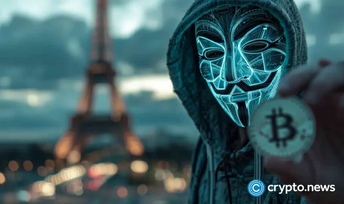 French couple tied up in home as armed attackers demand crypto transfers