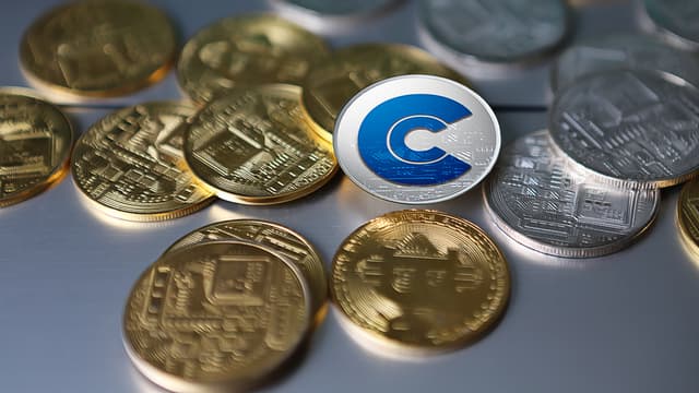 Base Network Achieves Record Transaction Volume with Clanker AI Agent