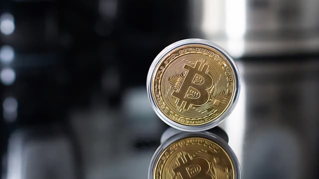LayerZero and Bitcoin Forge New Connections in the Crypto Space