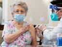 Any vaccine against Alzheimer's disease to be safe and effective by the end of 2027?