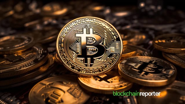 Bitcoin Faces Correction Risk as Death Cross Reappears