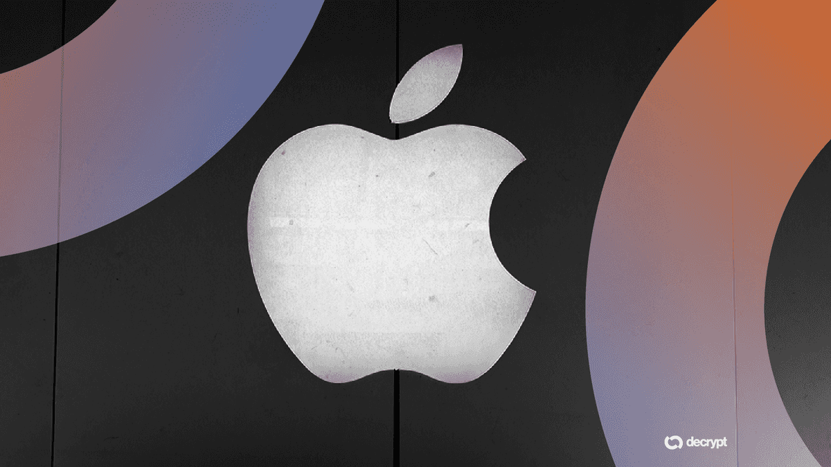 Hackers Jailbreak iPhone 18 Pro on Stage, and It Survives a Reboot