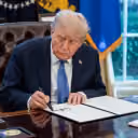 Will Trump order mandatory pre-release federal review of AI models?