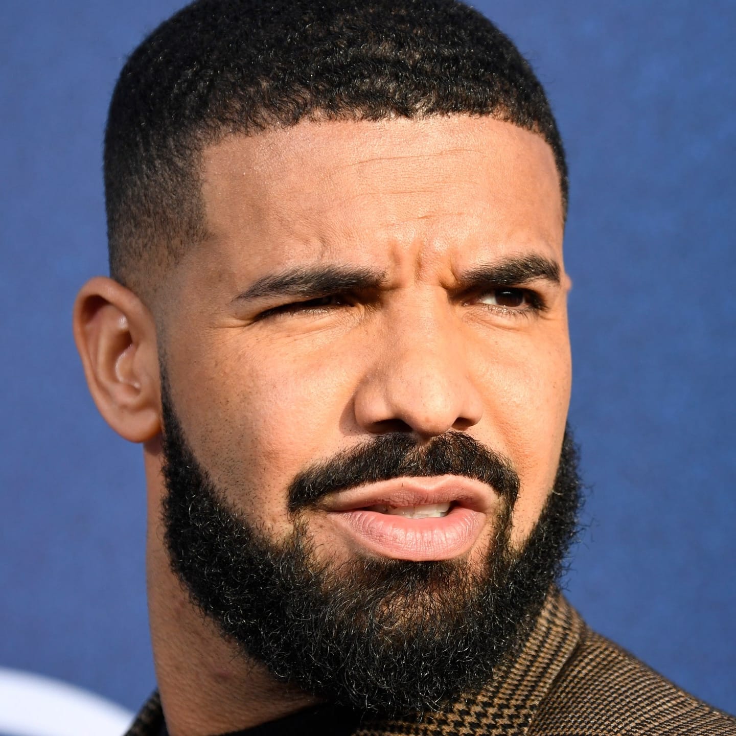 Drake track drops by Monday?