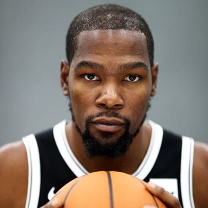 NBA: Will Kevin Durant score more than 585 points in the NBA 2021/22 Regular Season by November 29th?