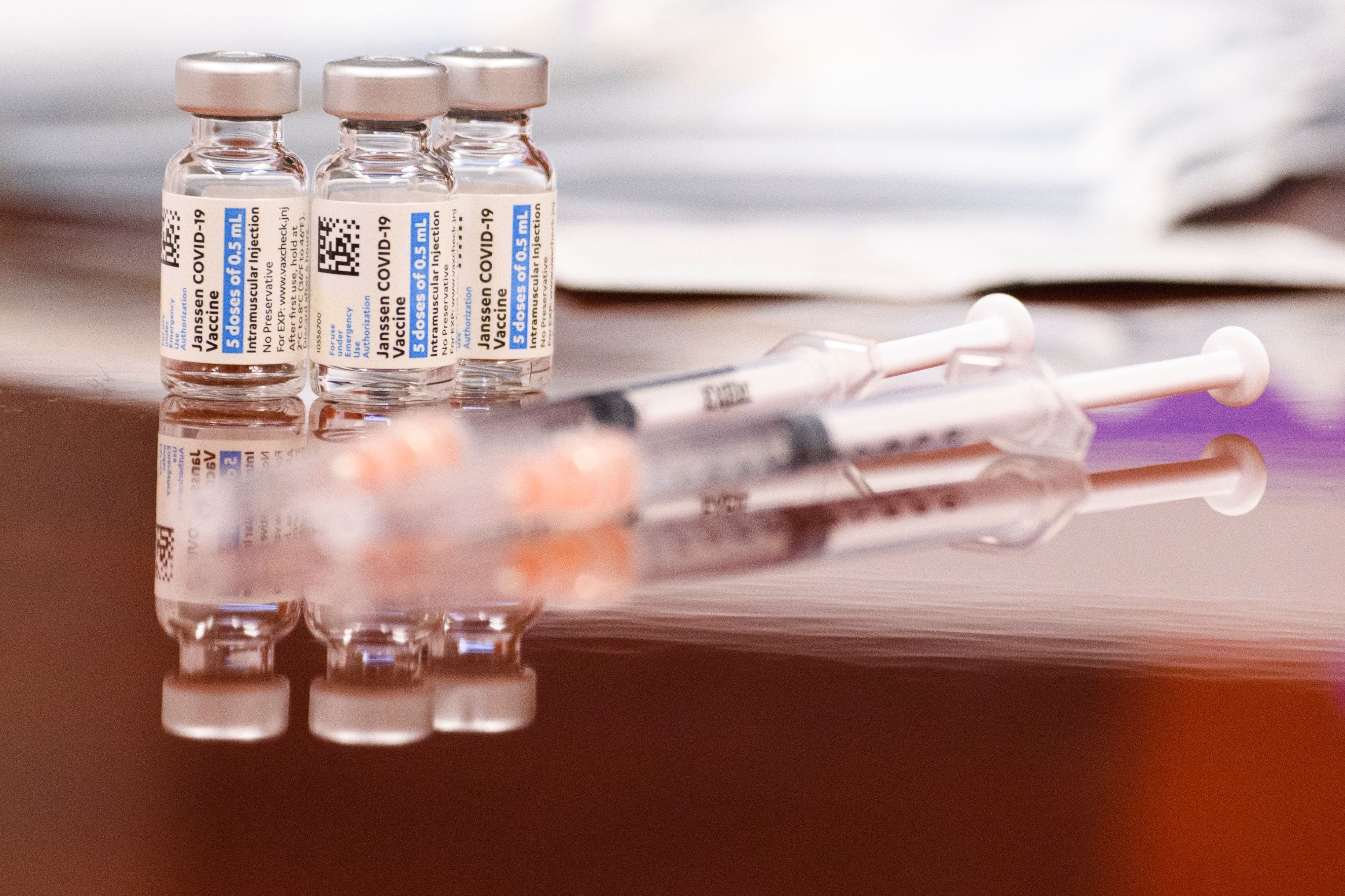 Will 229 million Americans have received at least one dose of an approved Covid-19 vaccination by November 15?