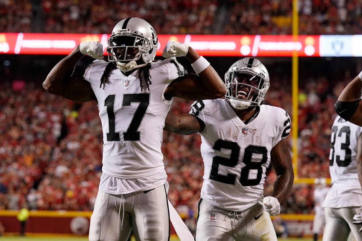 Will Davante Adams or Josh Jacobs be traded?