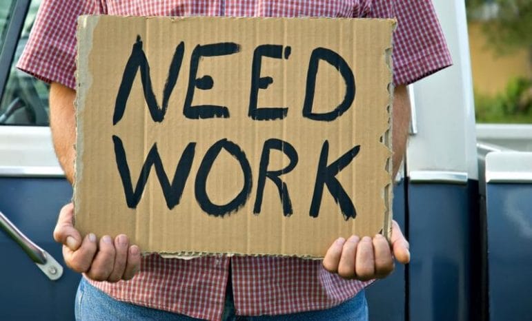 Will weekly jobless claims exceed 260K for the week ending on November 27?